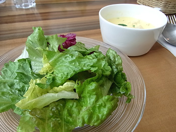 01_salad.jpg