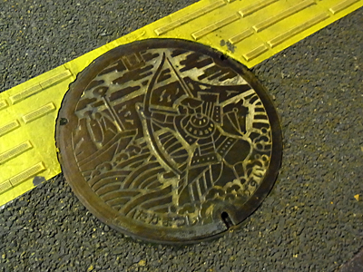 07_manhole.jpg