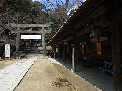 22_kaido&torii.jpg